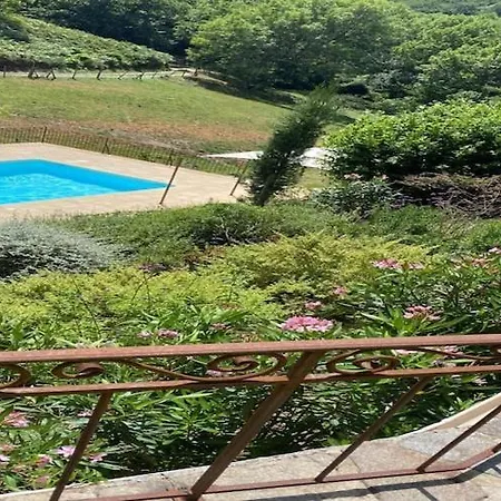펜션 Hillside Haven In Courniou